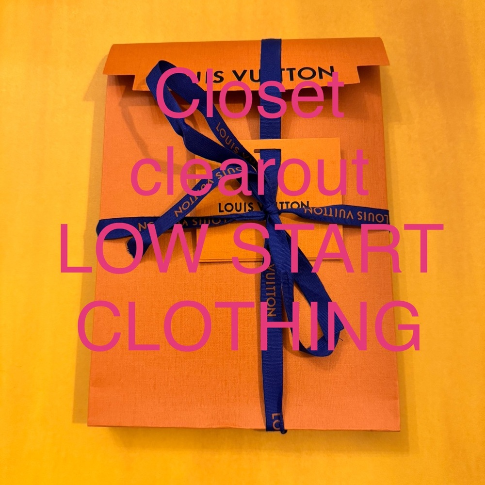 GOING LIVE with fire prices on my clothes